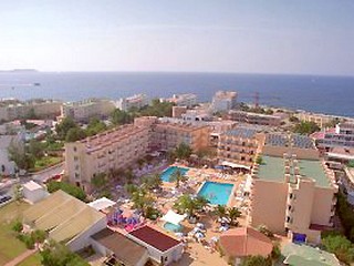 Costa Sur and Sol Post Complex
